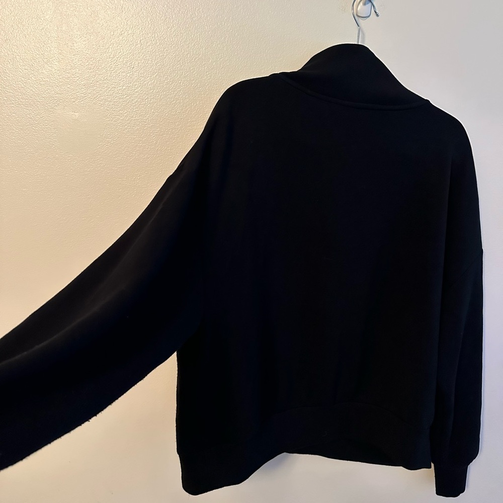 Varley Hawlwy half zip  Black Sweatshirt - Picture 4 of 6